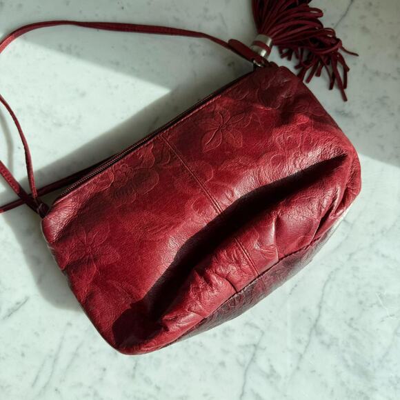 Vintage Genuine Leather Embossed Floral Crossbody Bag Burgundy Red - Picture 3 of 8